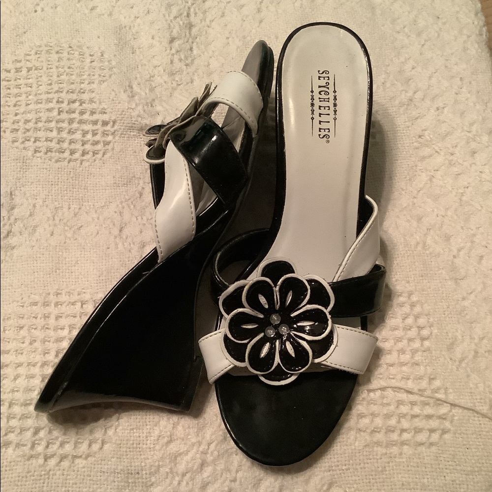 Sevchelles black/white dress sandal - 7 1/2